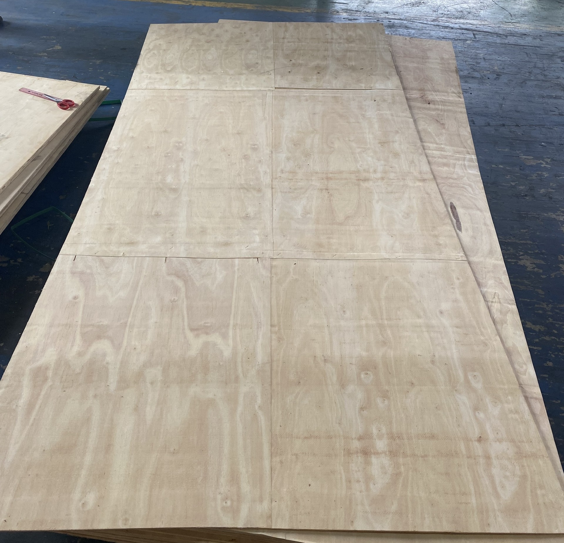  Sofa Plywood 